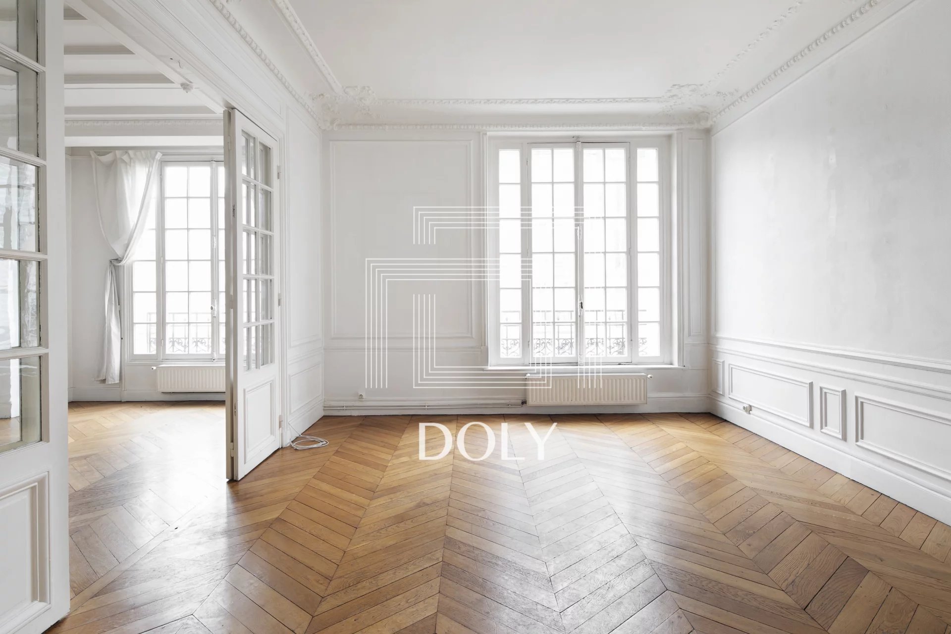 Appartement 5 pièces 120m2 // Rue Parrot // Paris XII