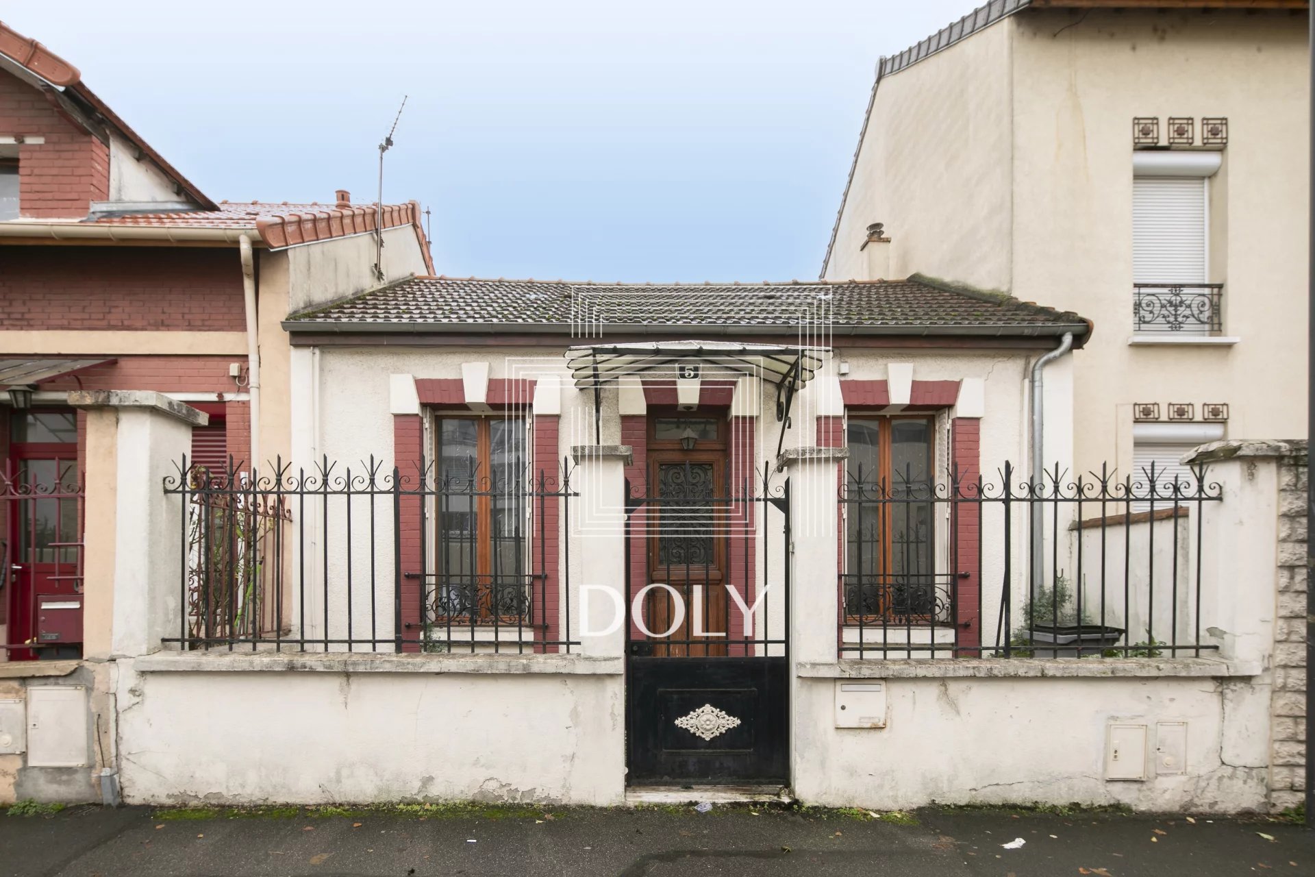 Maison 3 pièces 53m2 // Rue Gustave Simonet // Ivry sur Seine